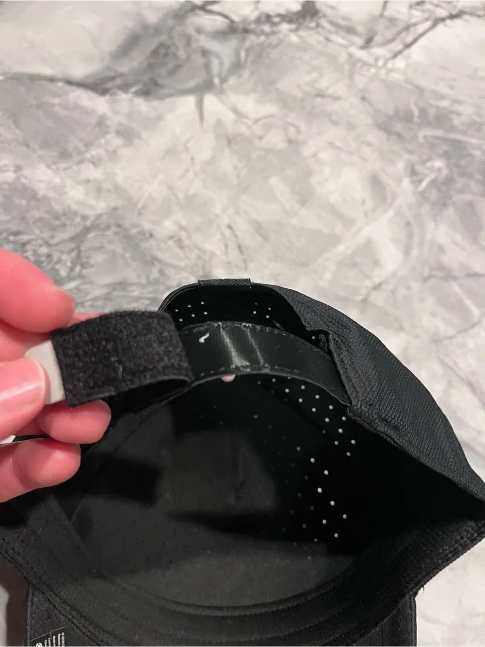 NWT! Women’s Callaway OPTI VENT 19 BLACK hat!